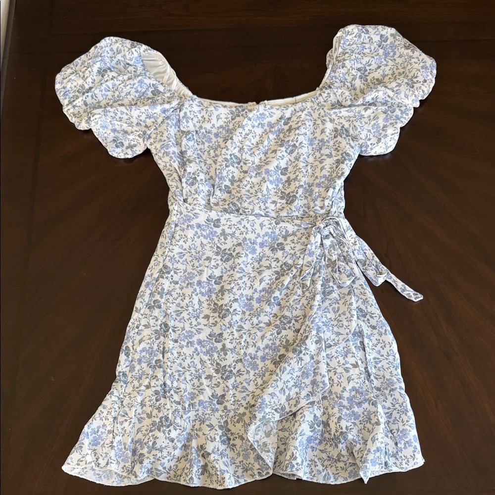 Trixxi White Bodice with Back Zipper Placket